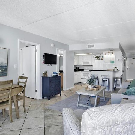 Condo On The Beach- Walk To Restaurants, Shops And Activities. Gulf Shores Buitenkant foto